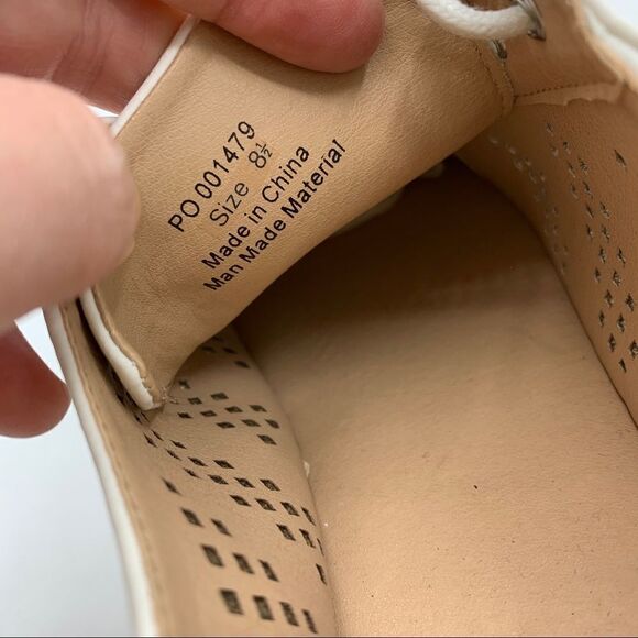 Journee Collection Womens Razili White‎ Faux Leather Espadrilles Shoes NWOB - Picture 9 of 12